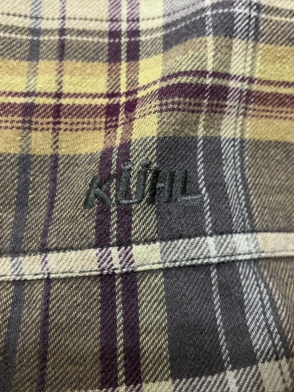 KÜHL Fugitive Flannel Shirt | Men’s Medium | Button Down | Outdoor - Picture 9 of 10